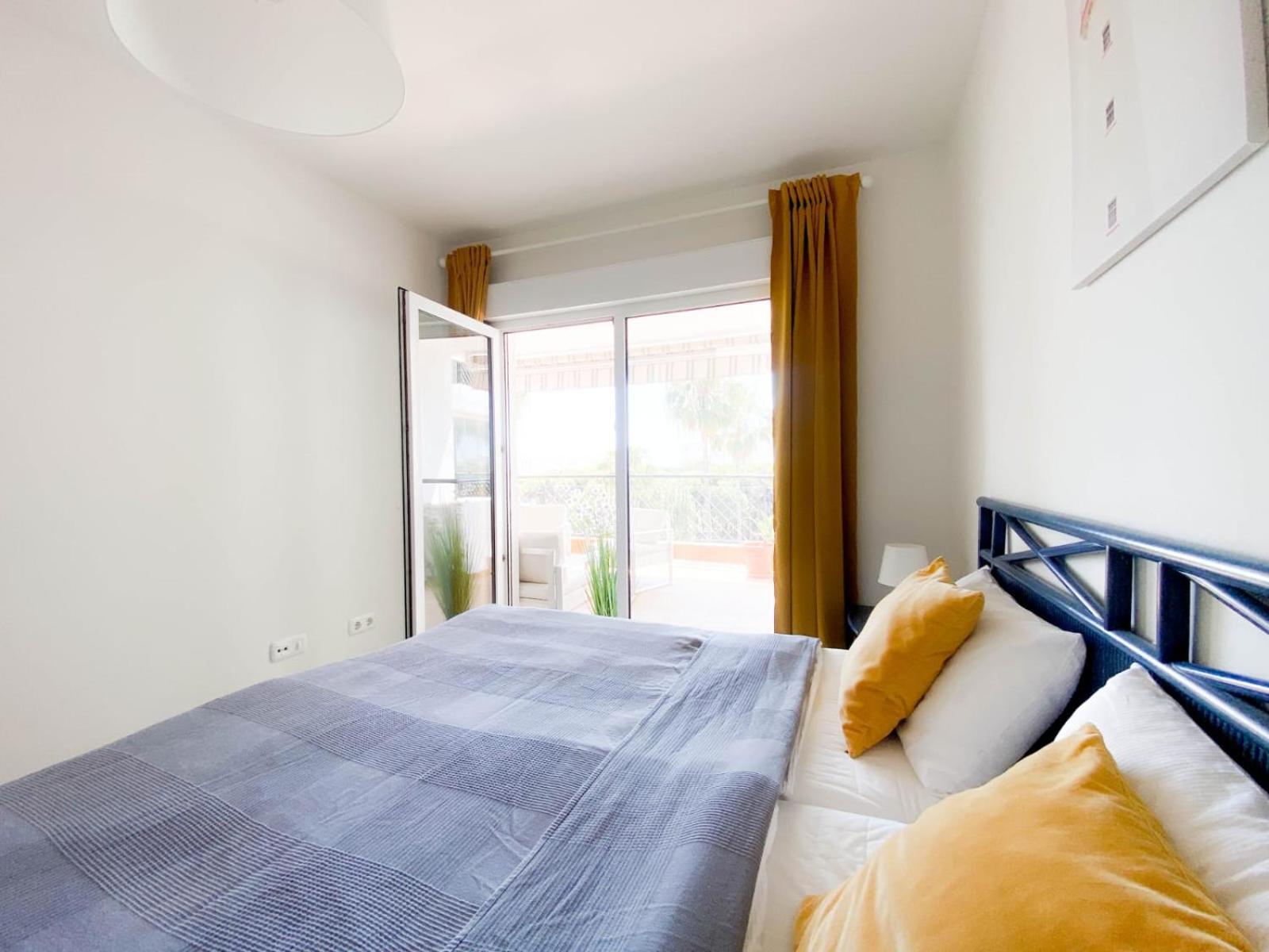 Beachside Apartment Mi Capricho Portal 7 Sitio de Calahonda Dış mekan fotoğraf