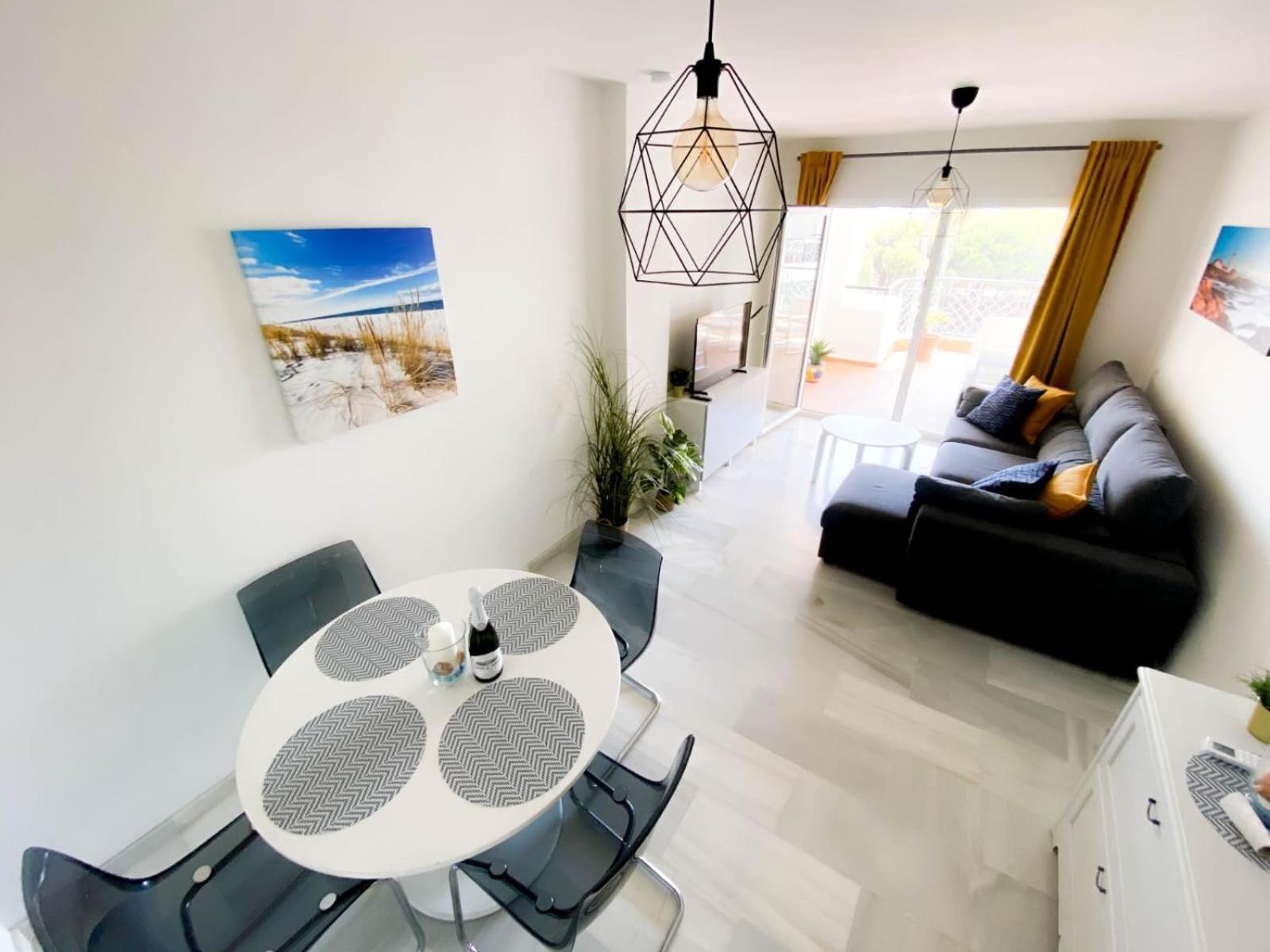 Beachside Apartment Mi Capricho Portal 7 Sitio de Calahonda Dış mekan fotoğraf